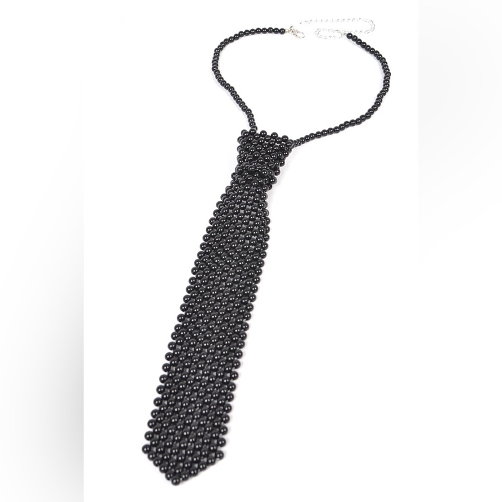 Pearl Neck Tie Statement Necklace - Picture 5 of 7